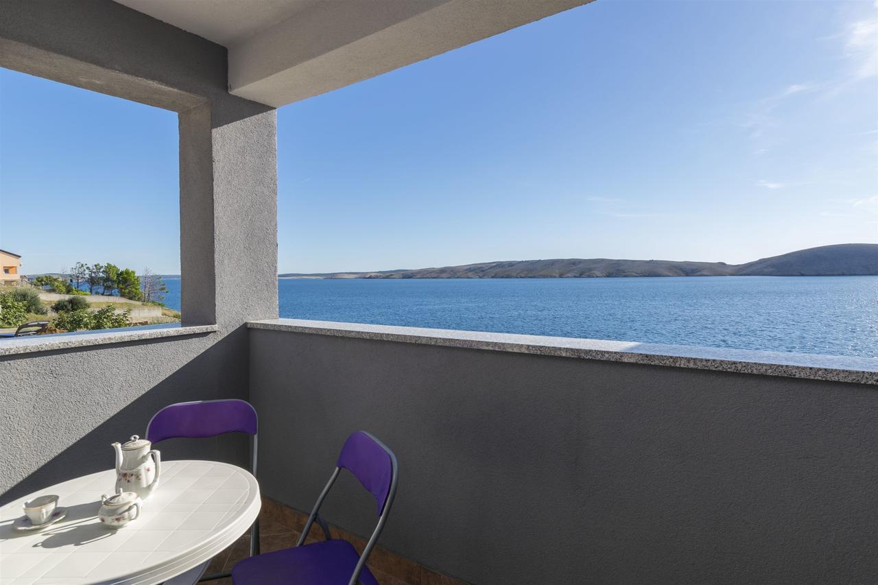 Apartments Beachfront Ante Vlašići Esterno foto