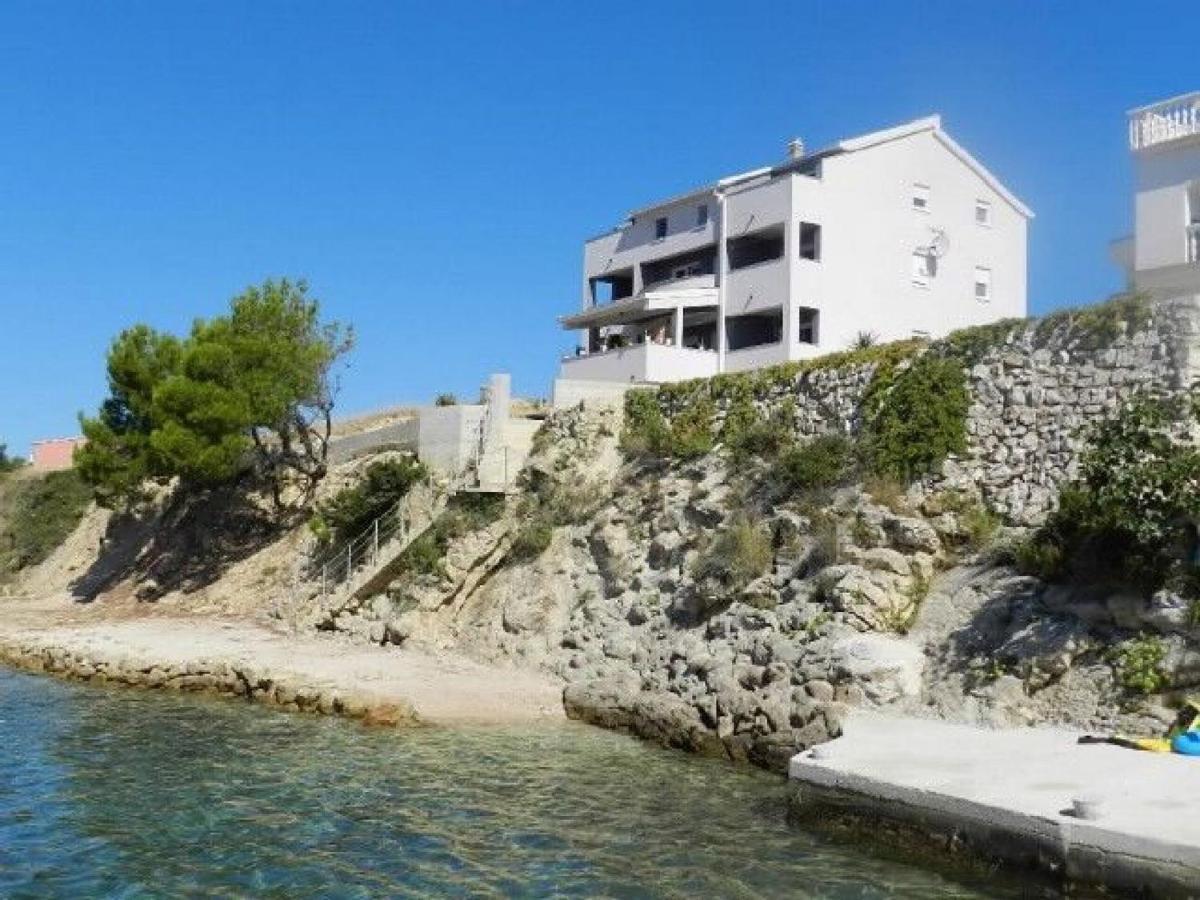 Apartments Beachfront Ante Vlašići Esterno foto